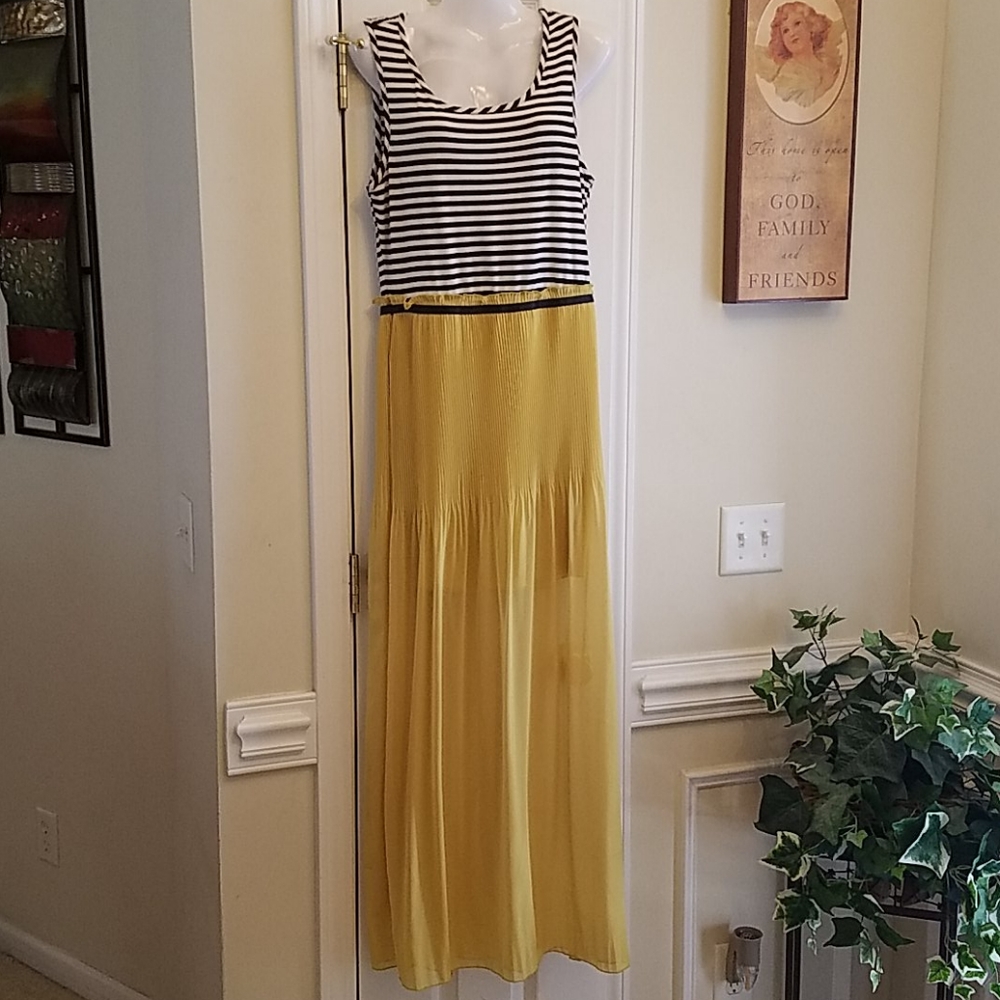 Maxi dress